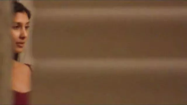 פורנו בחינם ללא רישום  המזכירה עם אתרי סקס חינם השדיים הגדולים.