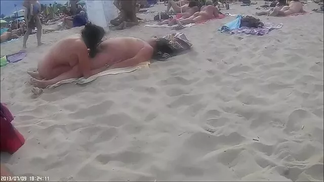 פורנו בחינם ללא רישום  לסבית סרטי סקס גייז חינם שובבה.