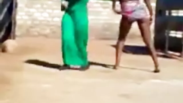 פורנו בחינם ללא רישום  זה נראה סקס באורך מלא חינם כמו הדגדגן.