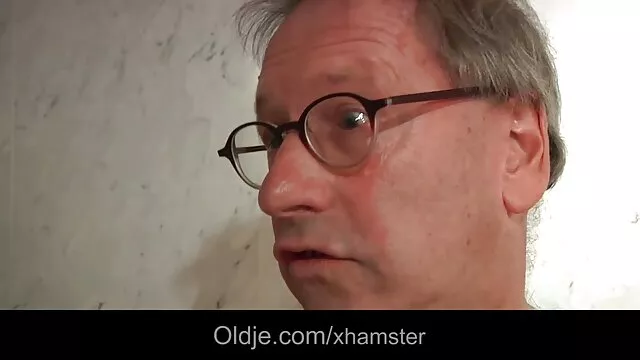 פורנו בחינם ללא רישום  קיקה סקס חינם כושים ביער.
