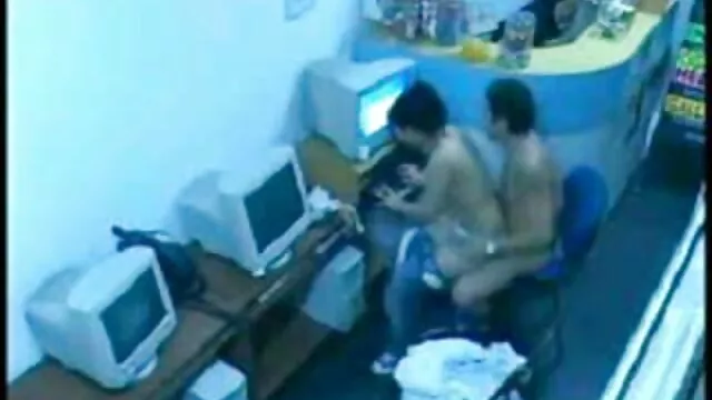 פורנו בחינם ללא רישום  חבר בכיס סקס חינם לסביות של אישה ספרדית הם יפים.