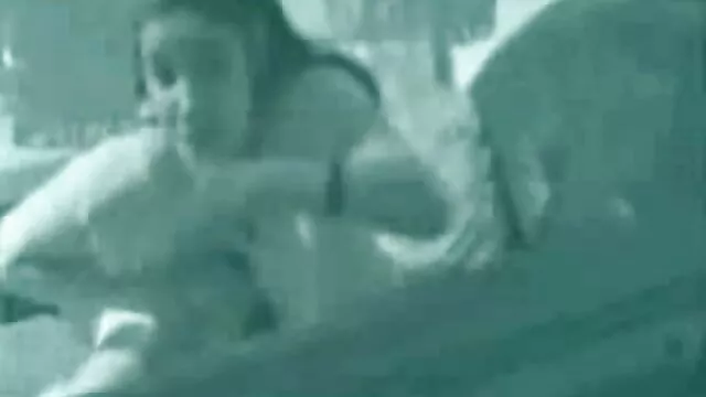 פורנו בחינם ללא רישום  המגע והקמטים של השד בעצמו. גייז סקס חינם