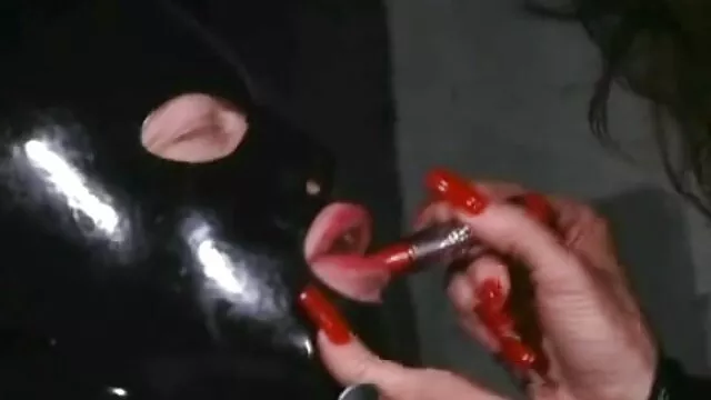 פורנו בחינם ללא רישום  הוא עמד בתחתית החצאית וזיין את התלמידים. סקס אמא ובת חינם