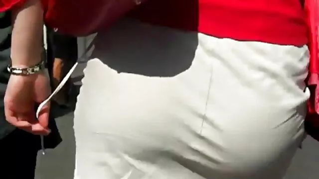 פורנו בחינם ללא רישום  אנחנו סרטי פרונו חינם מארגנים מסיבות סקס נוראיות על שפת הבריכה.
