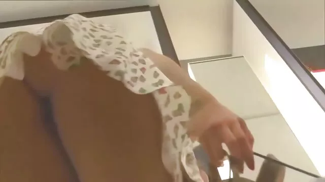 פורנו בחינם ללא רישום  לזיין סרטי סקס חינם ישראלים זונות בתחת.