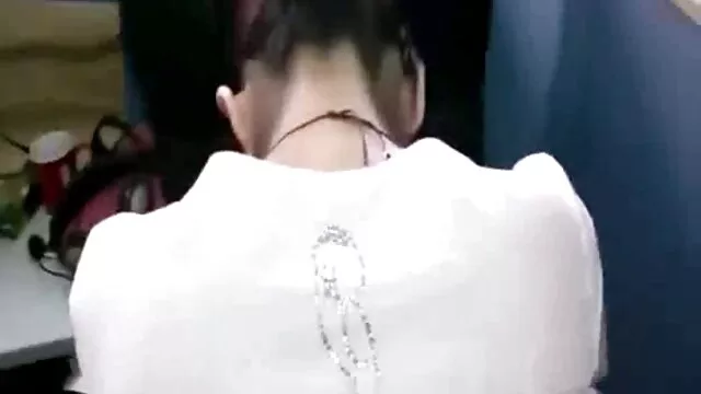 פורנו בחינם ללא רישום  גבר שחור מזיין בלונדינית צפיה ישירה בסרטי סקס חינם עם זין גדול.
