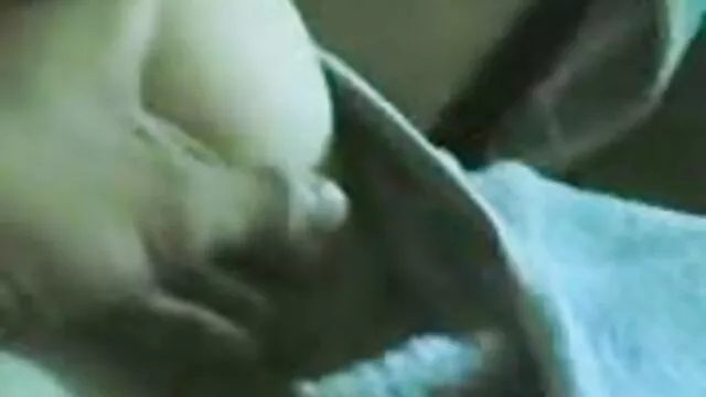 פורנו בחינם ללא רישום  Skank סלפי עם סרטים סקס חינם חזה גדול גבר.