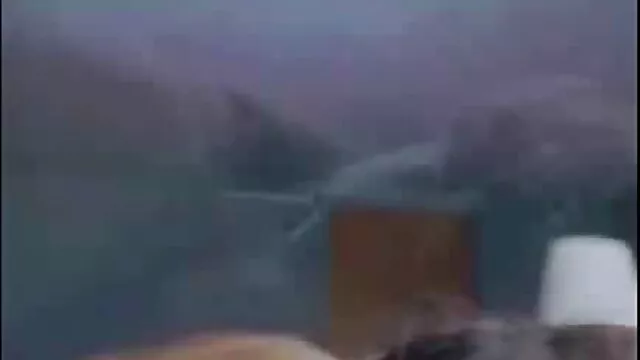 פורנו בחינם ללא רישום  בחורה מתחבאת בזמן סקס. סרטים לצפייה ישירה בחינם סקס