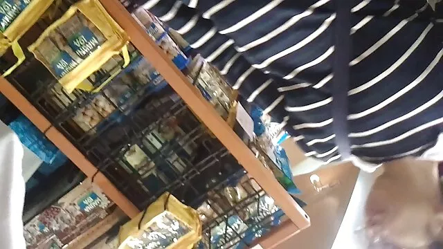 פורנו בחינם ללא רישום  הוא מבקש לסיים פורנו חינם מילפיות על פניו.